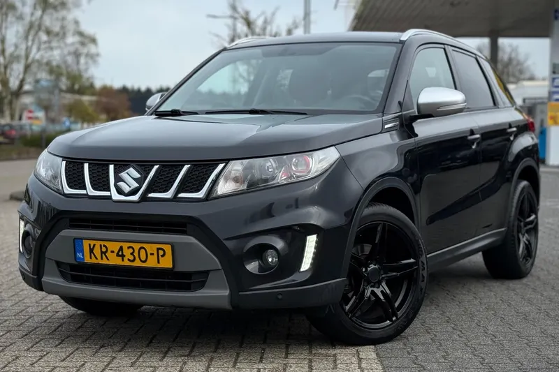 Suzuki Vitara (2015)