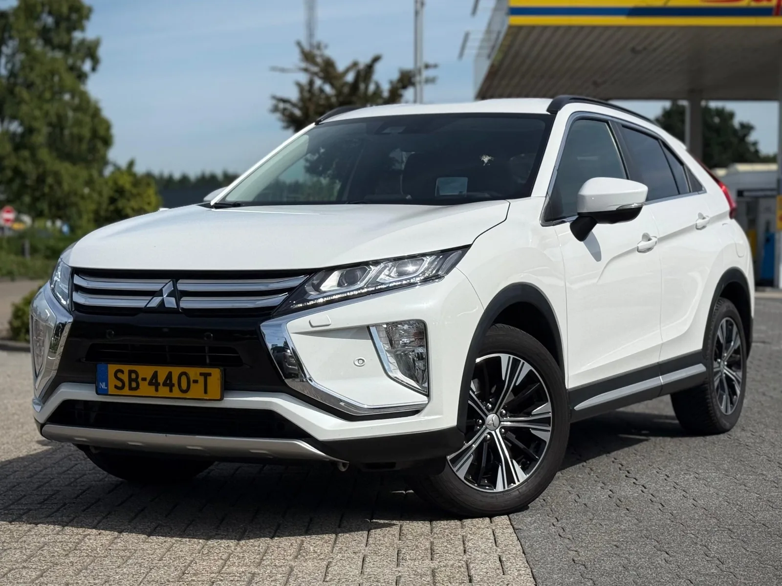 Mitsubishi Eclipse Cross (2018) — foto 1