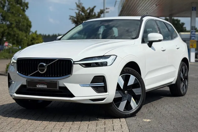 Volvo XC60 (2022)