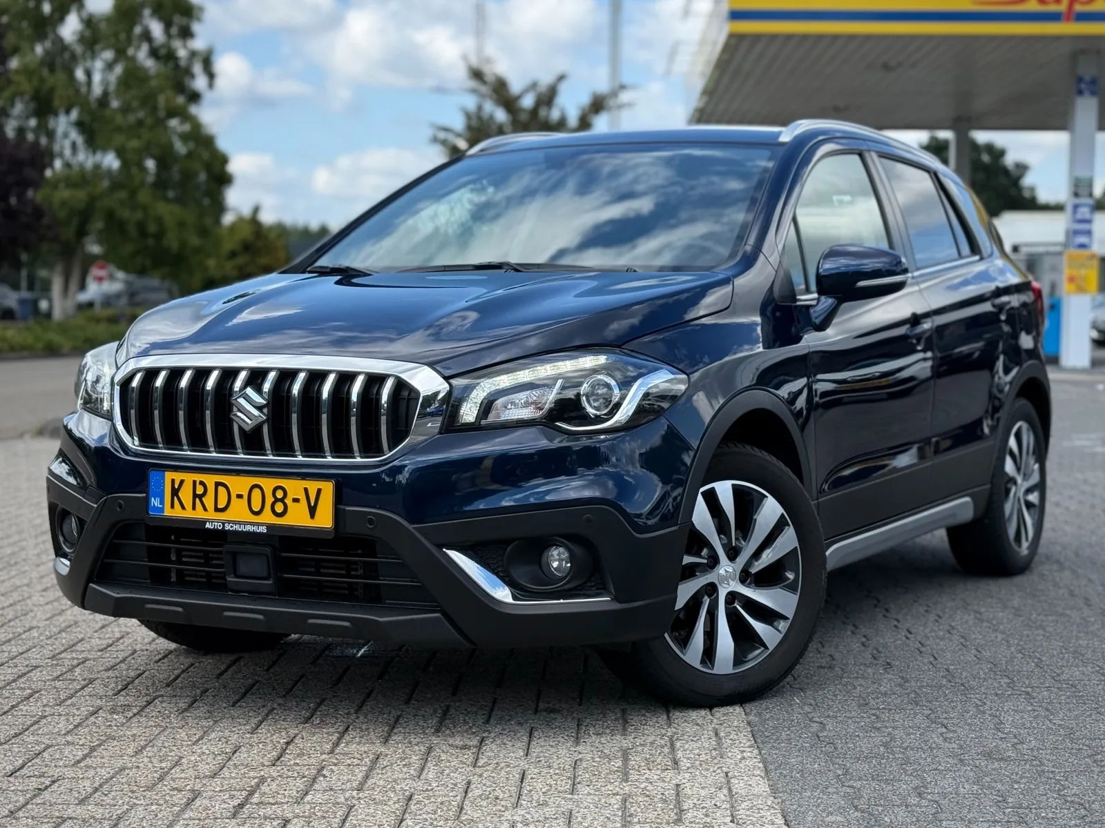 Suzuki S-CROSS (2017) — foto 1