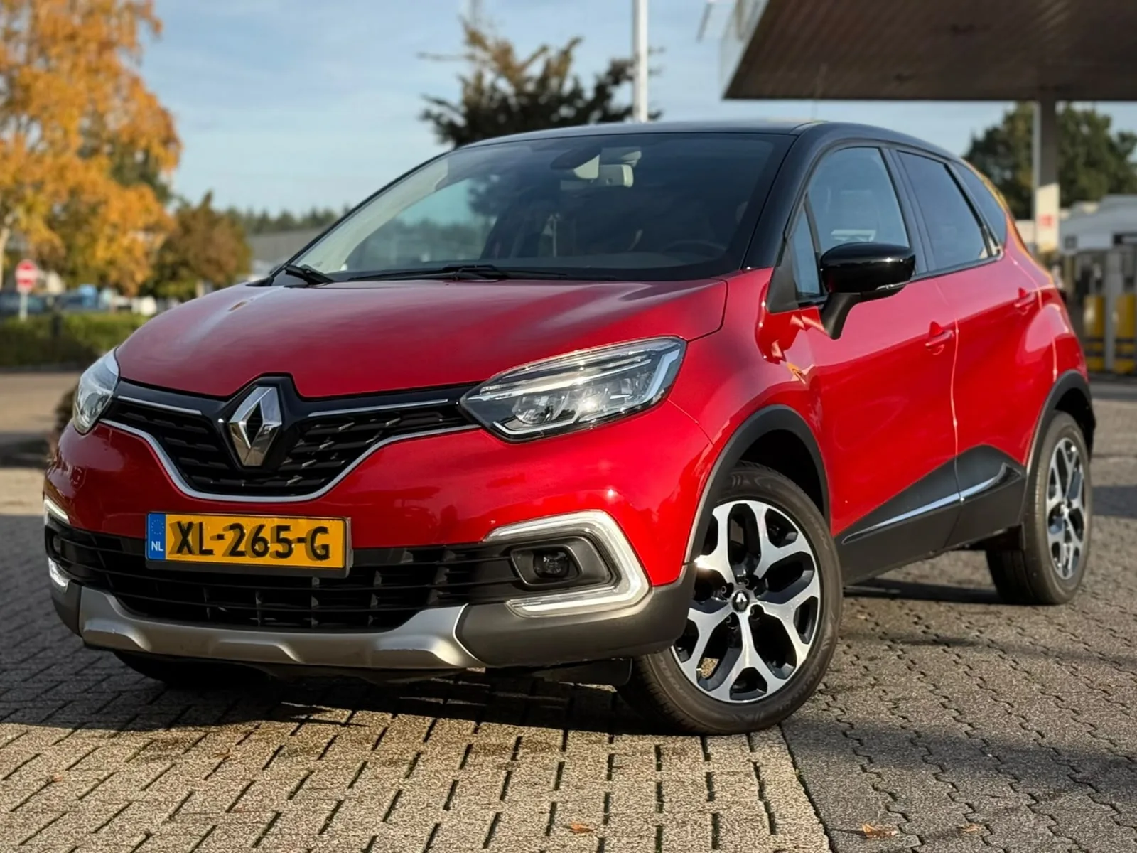 Renault Captur (2018) — foto 1