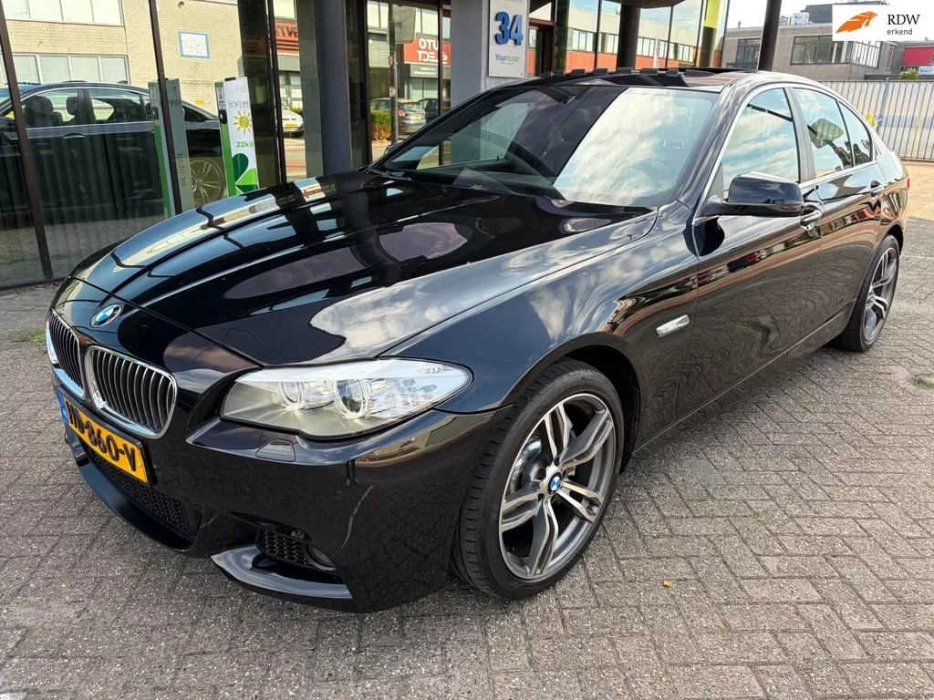 BMW 5-Serie (2015) — foto 1