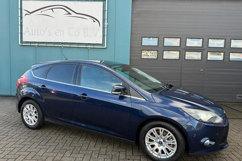 Ford Focus (2012)
