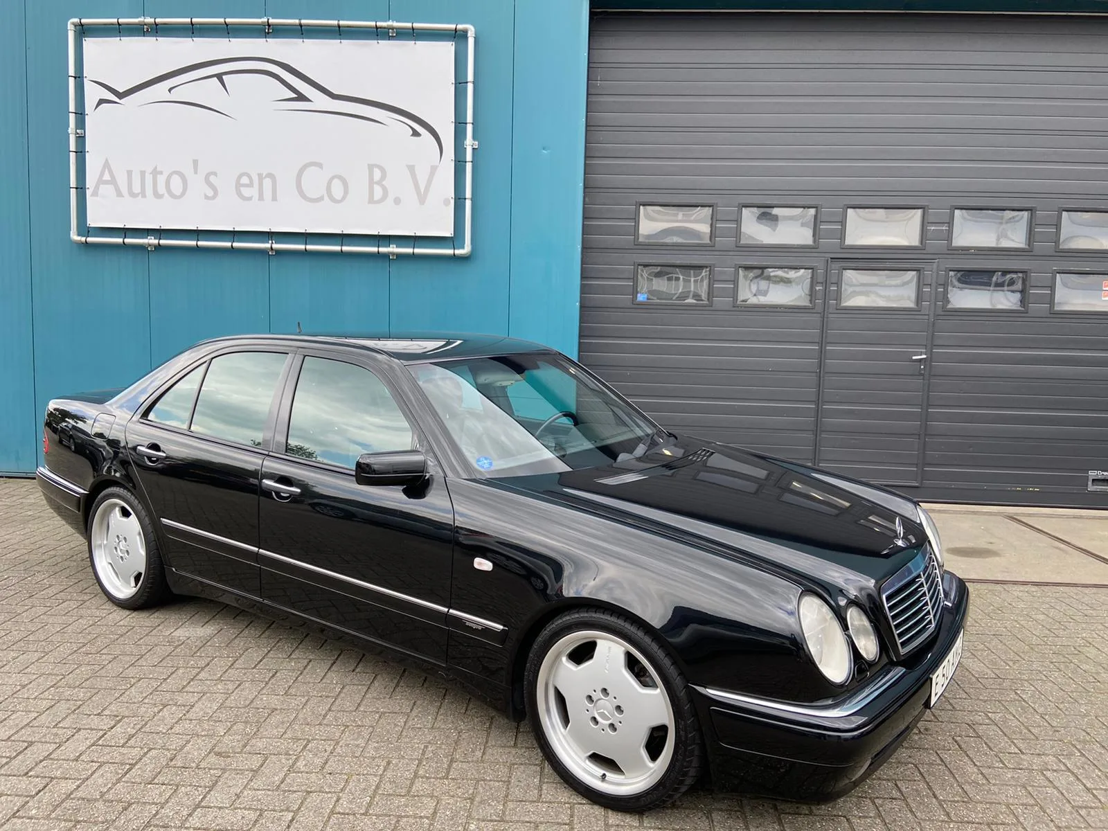 Mercedes-Benz E-Klasse (1997) — foto 1