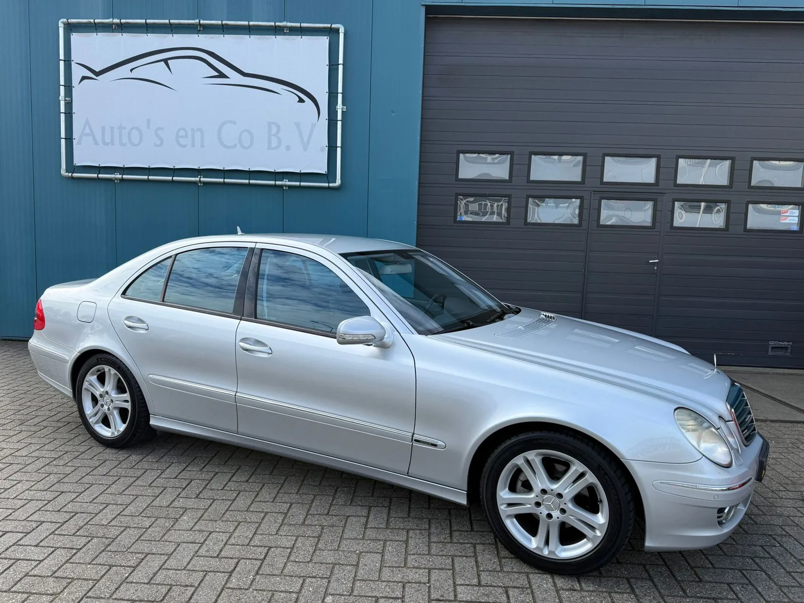 Mercedes-Benz E-Klasse (2007) — foto 1