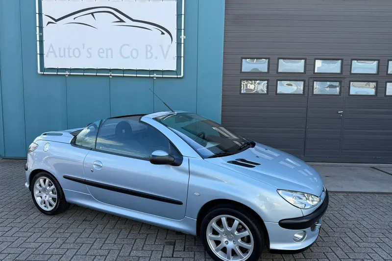 Peugeot 206 (2003)