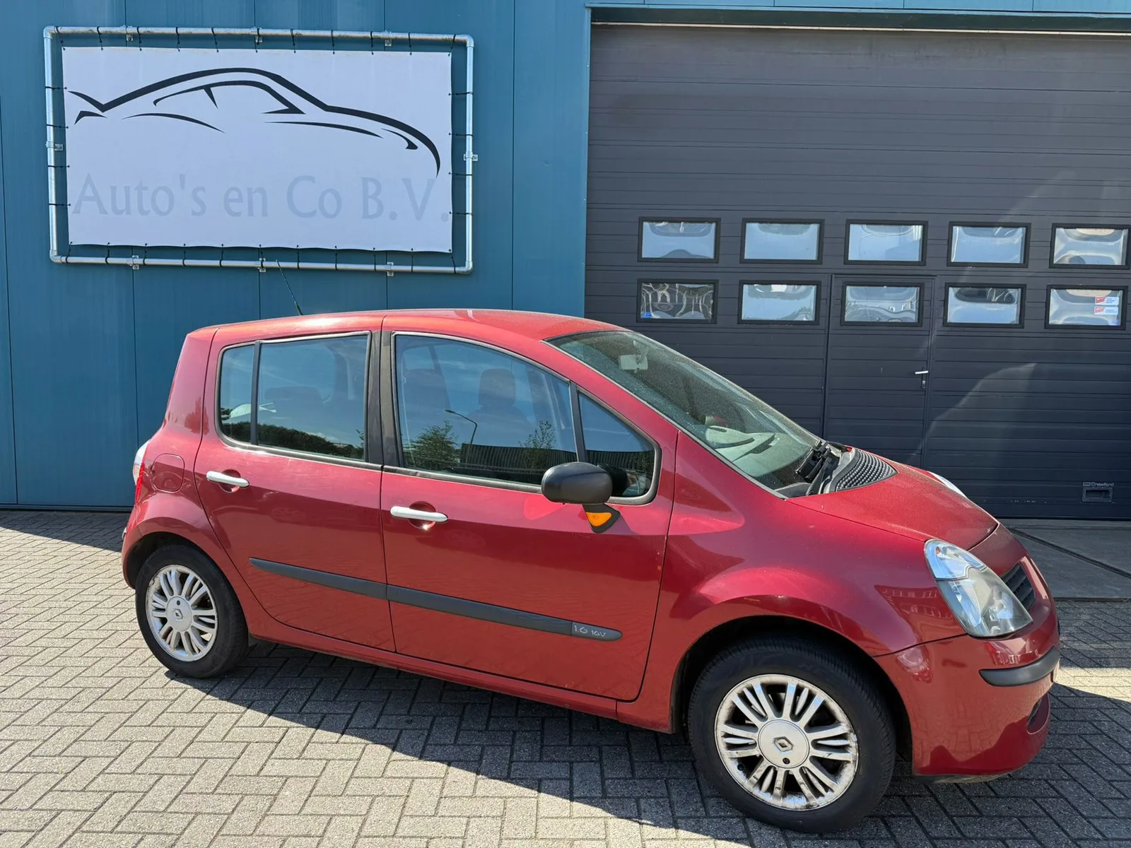 Renault Modus (2006) — foto 1