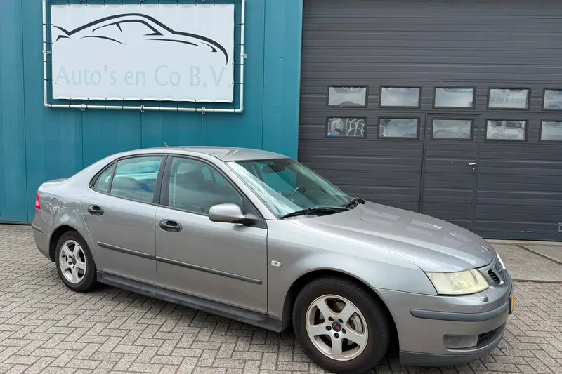 Saab 9-3 (2004)