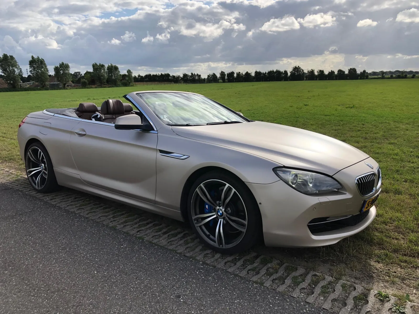BMW 6-Serie (2011) — foto 1