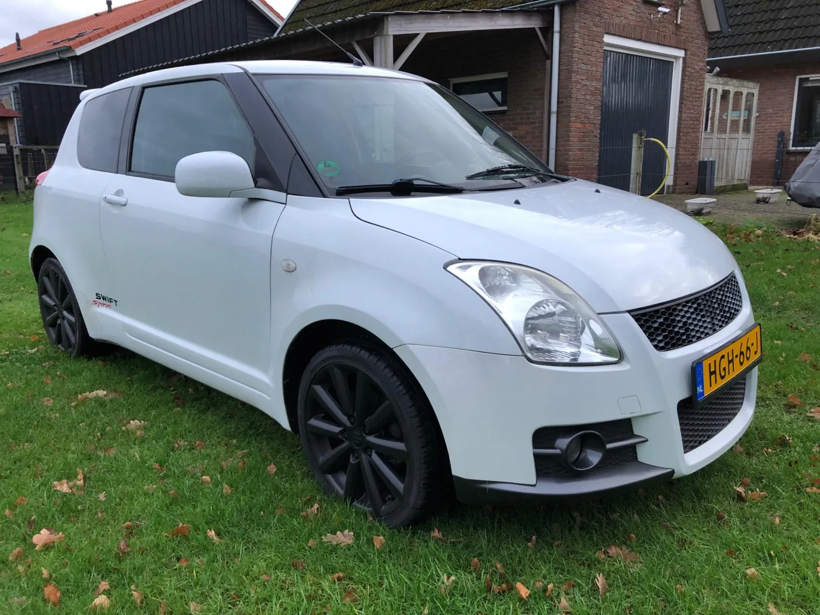 Suzuki Swift (2009) — foto 1