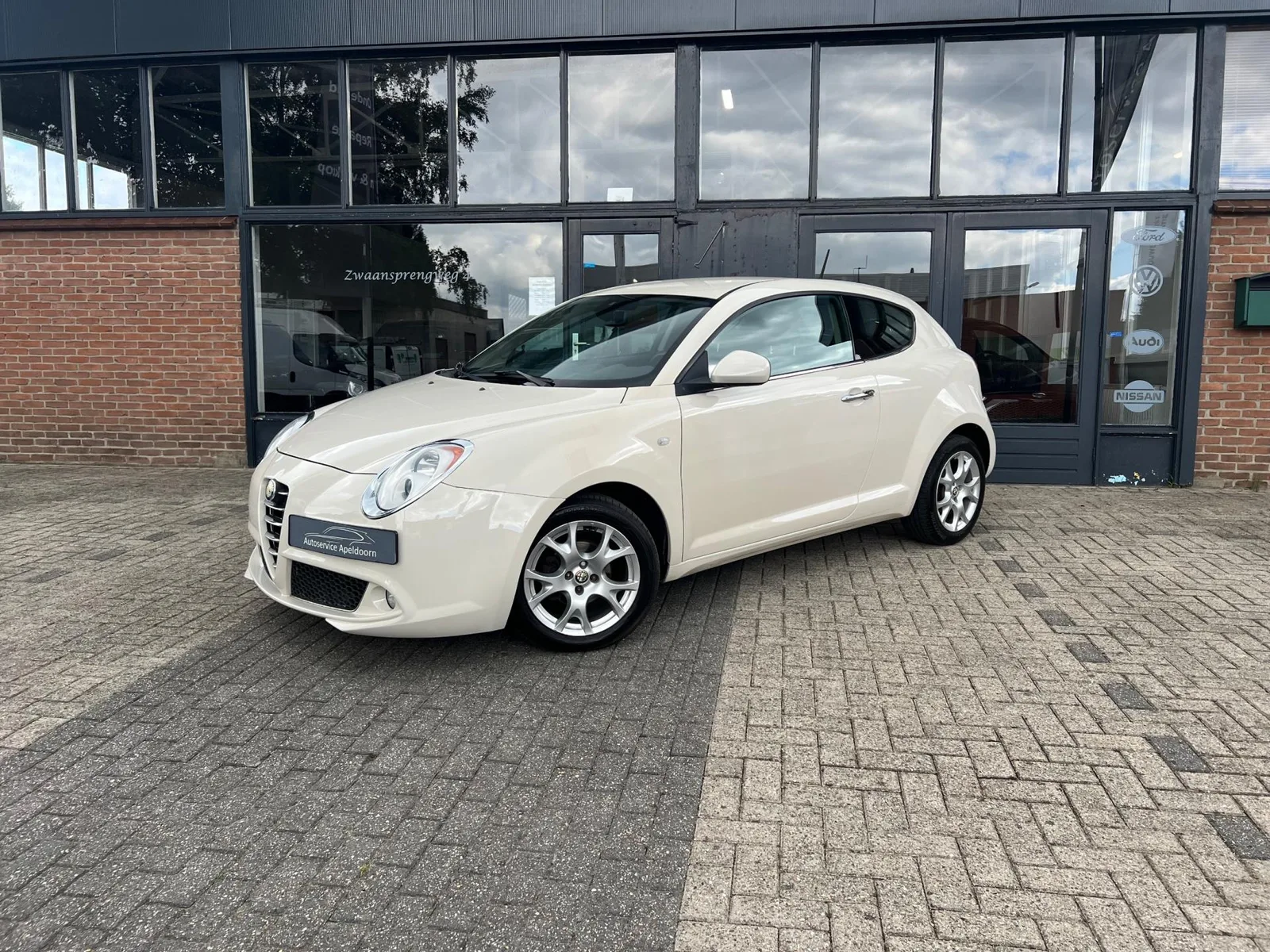 Alfa Romeo Mito (2012) — foto 1