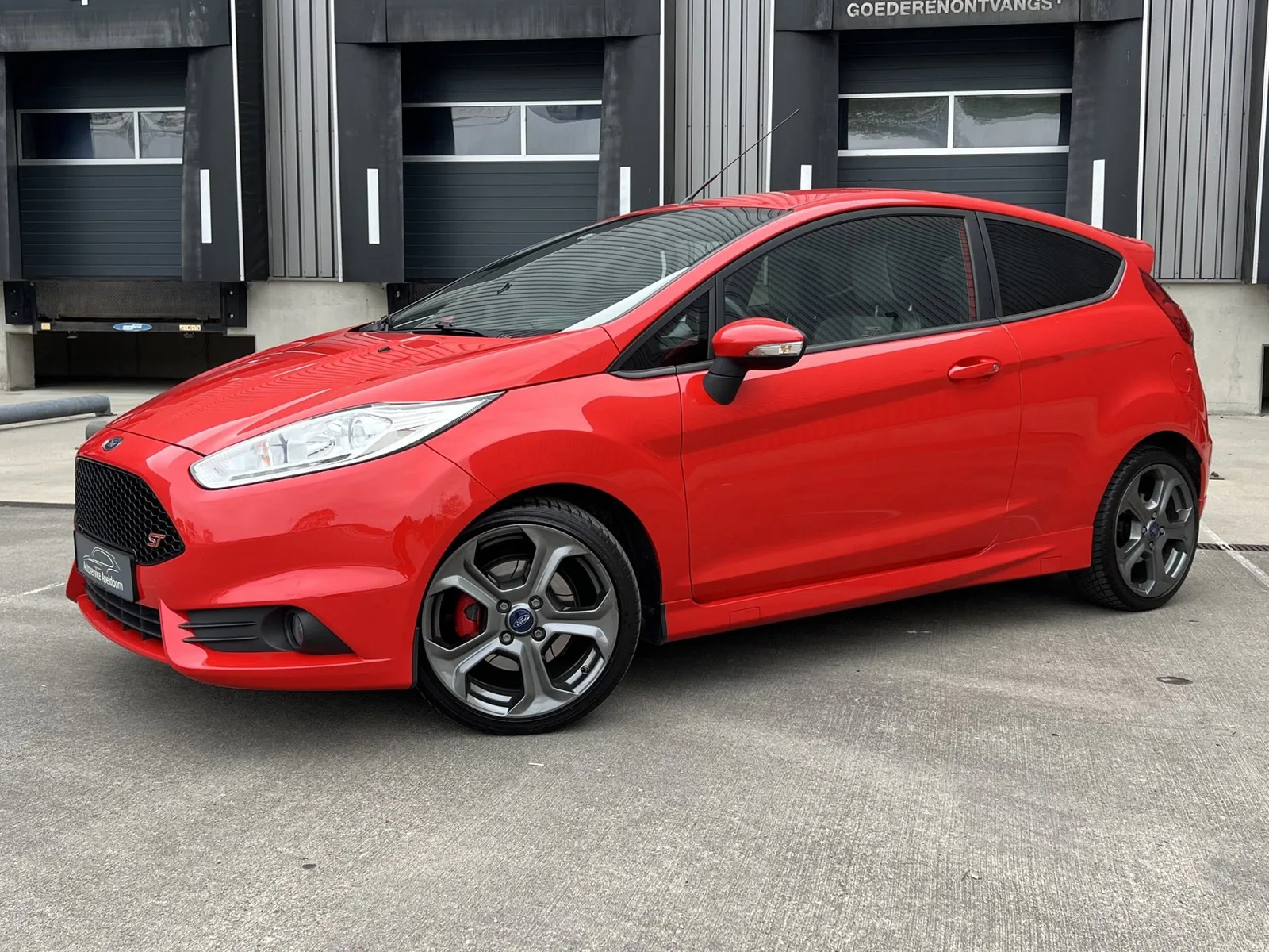 Ford Fiesta (2014) — foto 1