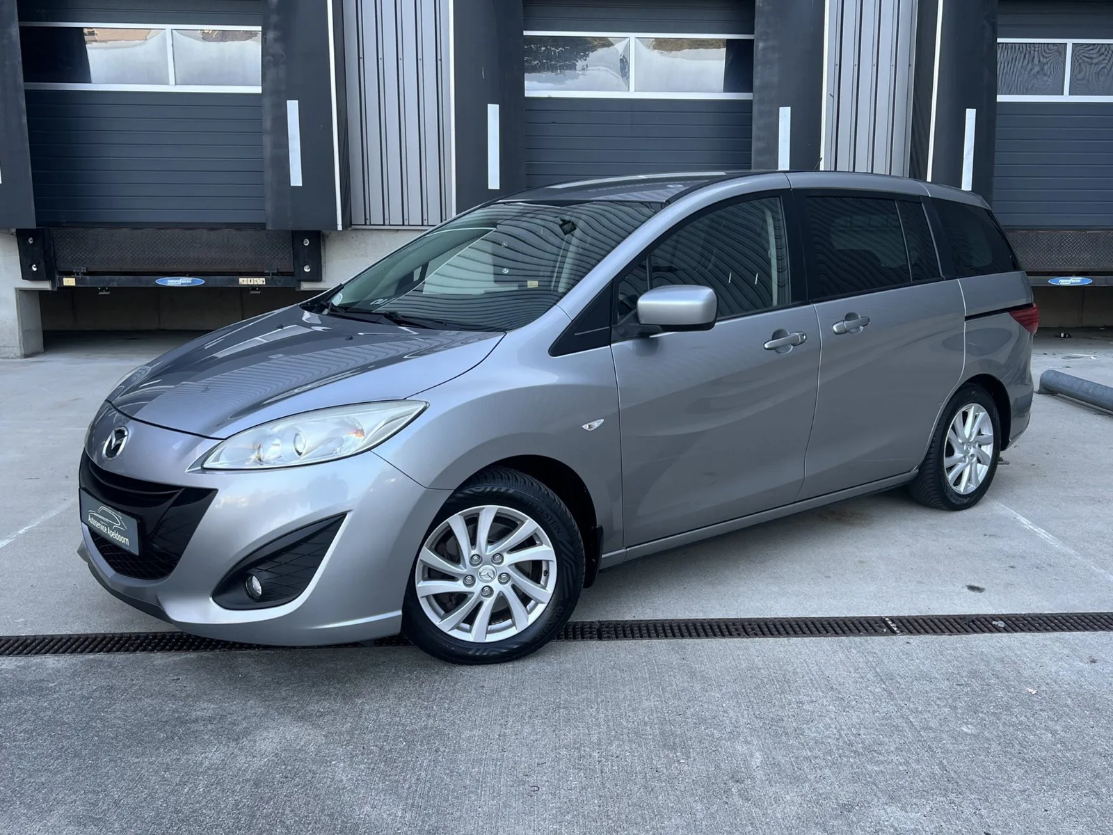 Mazda 5 (2012) — foto 1