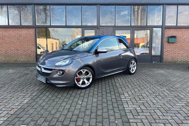 Opel Adam (2015)