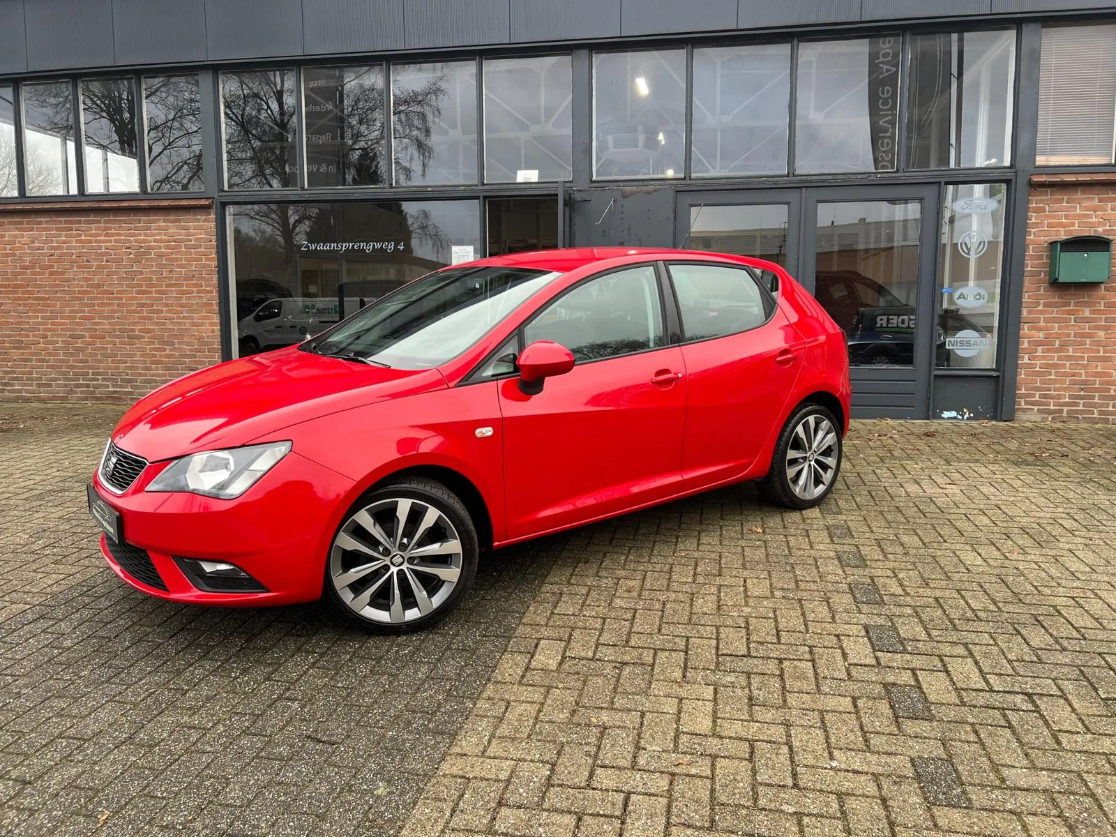 SEAT Ibiza (2016) — foto 1