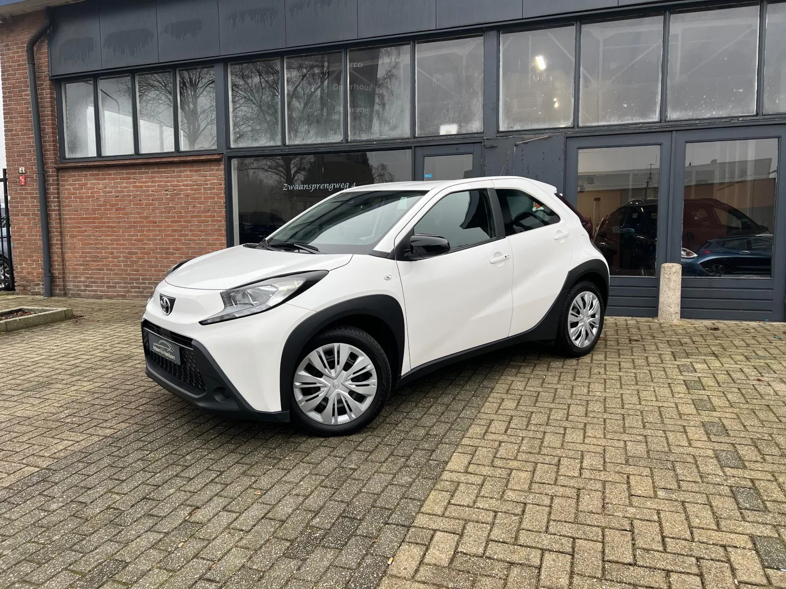 Toyota Aygo X (2022) — foto 1