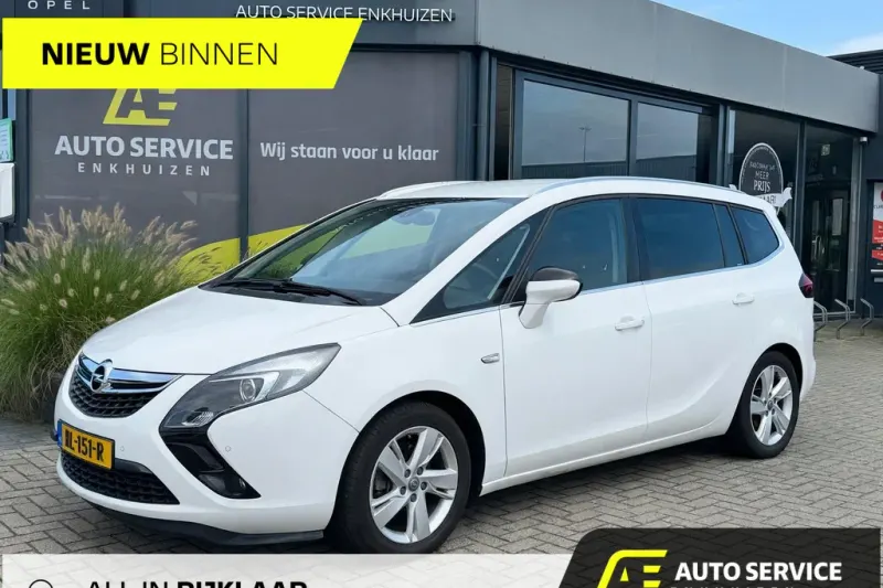 Opel Zafira (2015)