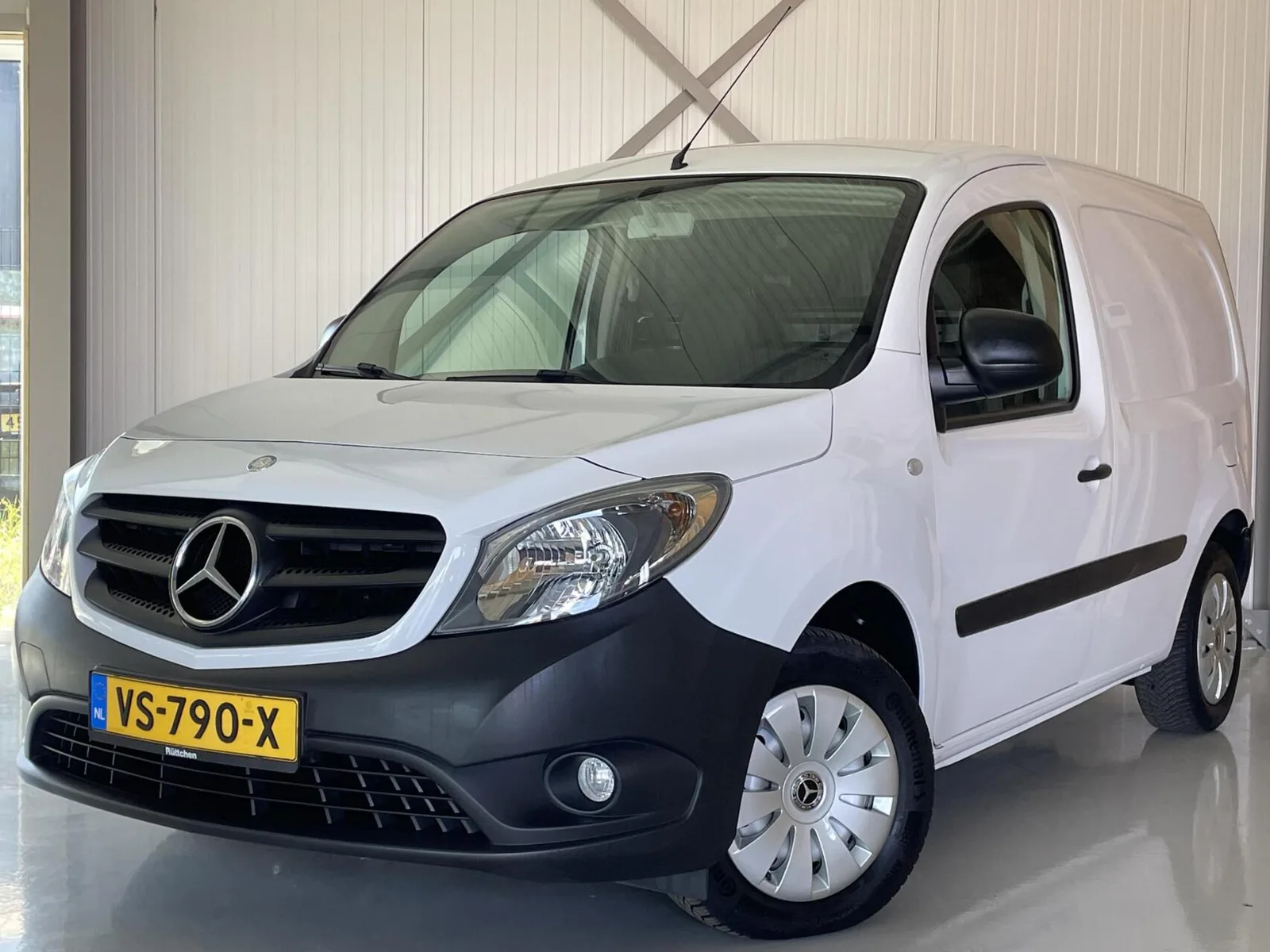 Mercedes-Benz Citan (2016) — foto 1