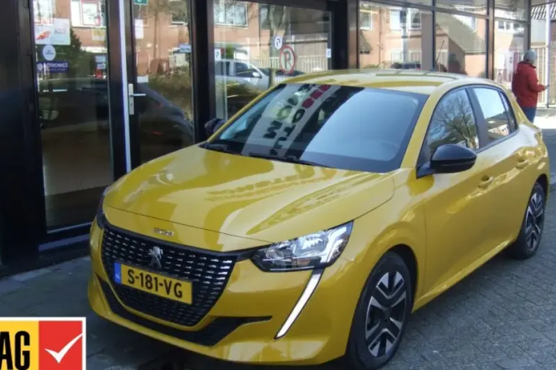 Peugeot 208 (2022)