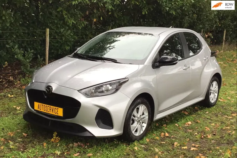 Mazda 2 Hybrid (2025)