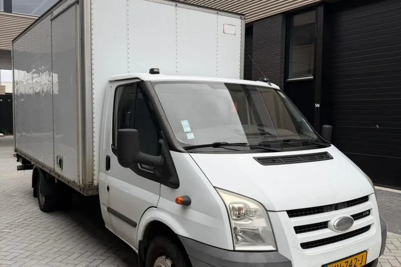 Ford Transit (2006)