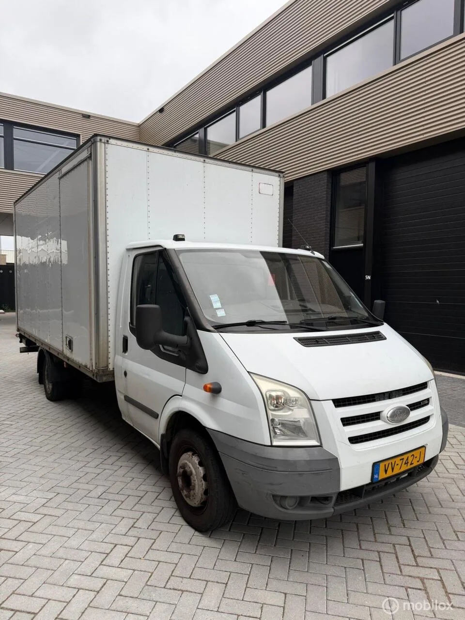 Ford Transit (2006) — foto 1