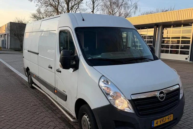 Opel Movano (2011)