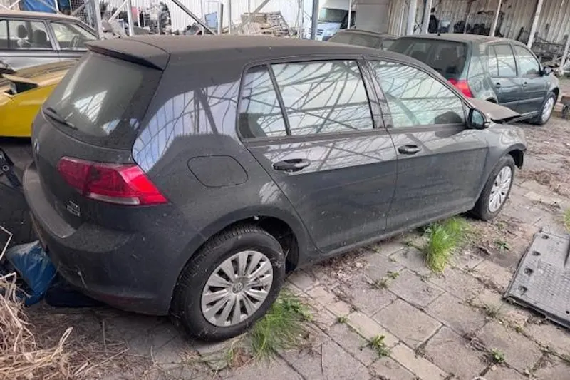 Volkswagen Golf (2014)
