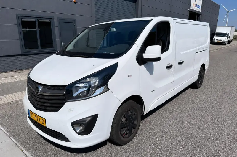 Opel Vivaro (2015)