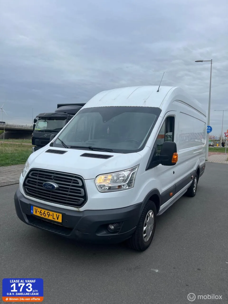 Ford Transit (2018) — foto 1