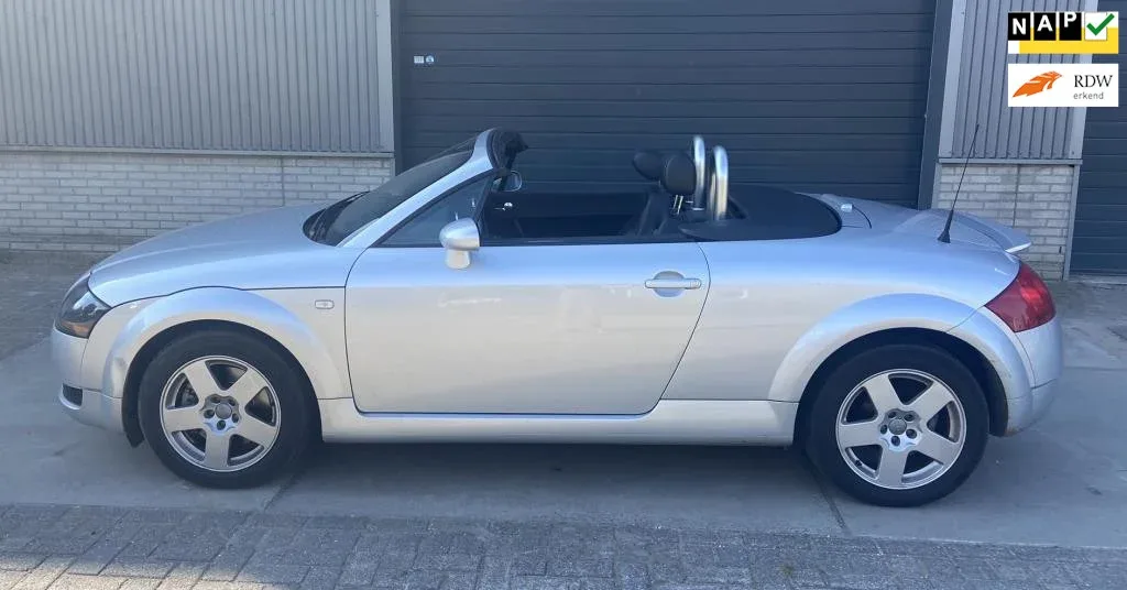 Audi TT (2000) — foto 1