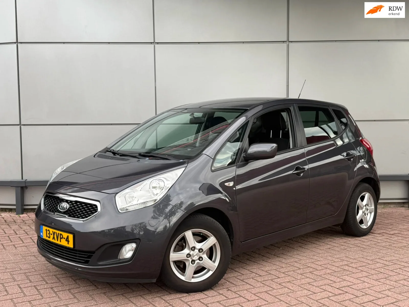 Kia Venga (2012) — foto 1