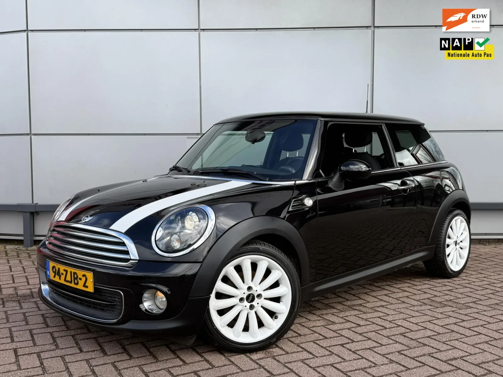 MINI One (2012) — foto 1