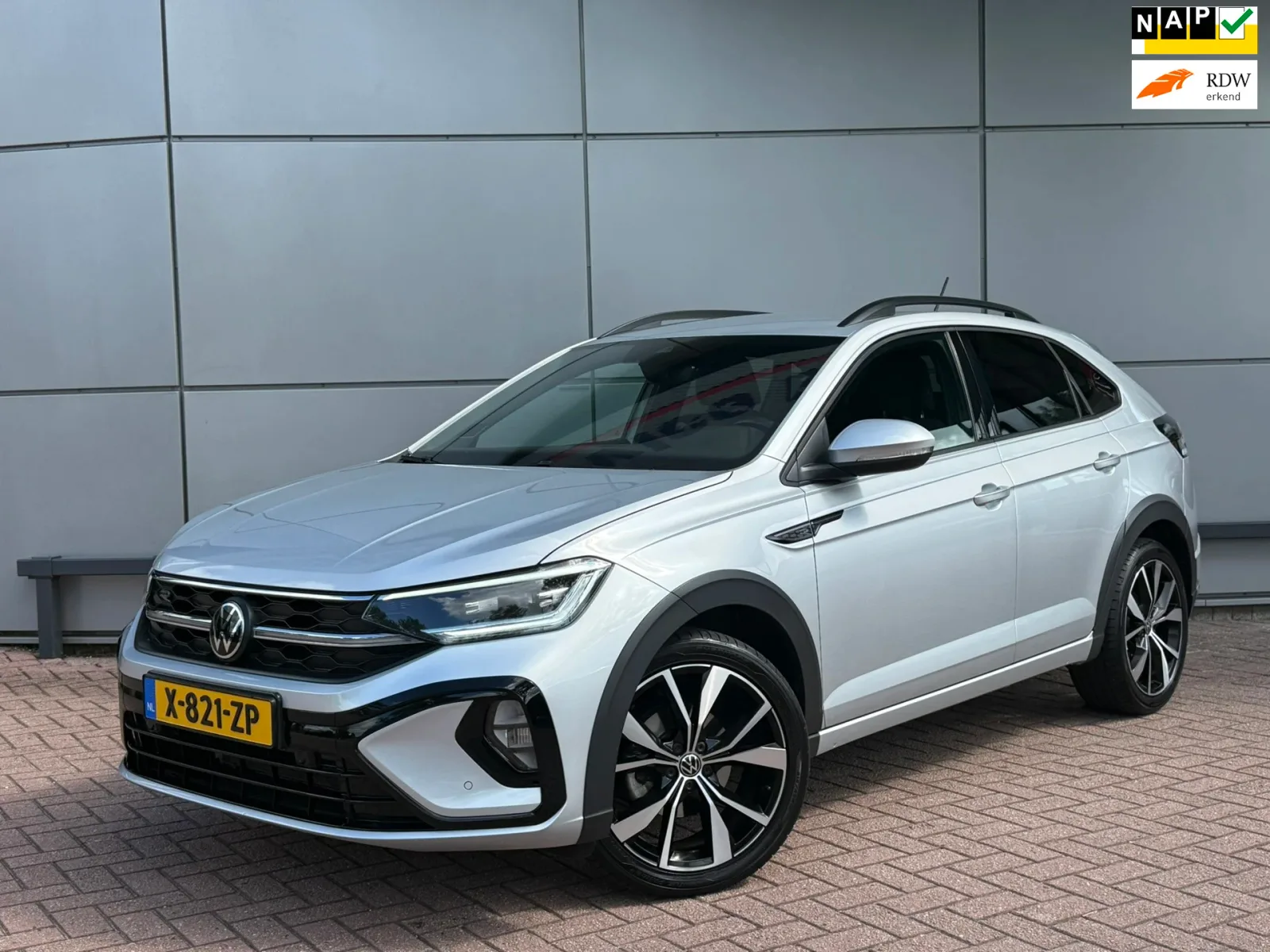 Volkswagen Taigo (2024) — foto 1
