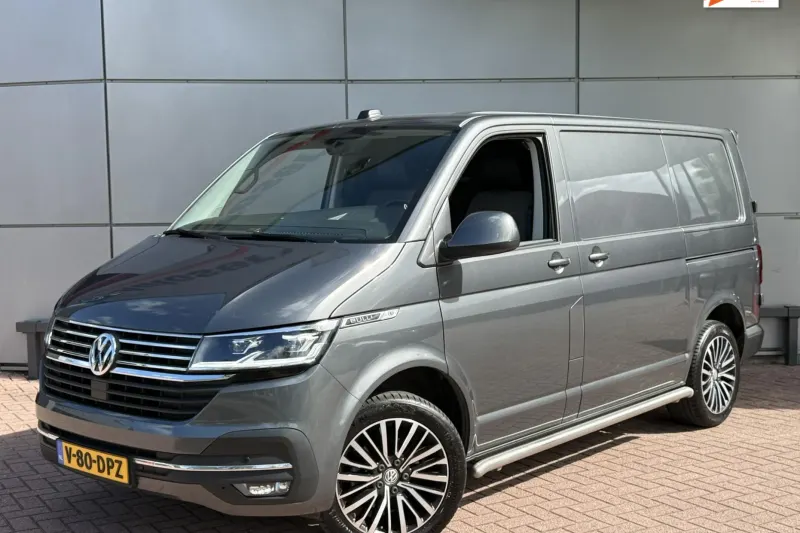 Volkswagen Transporter (2024)