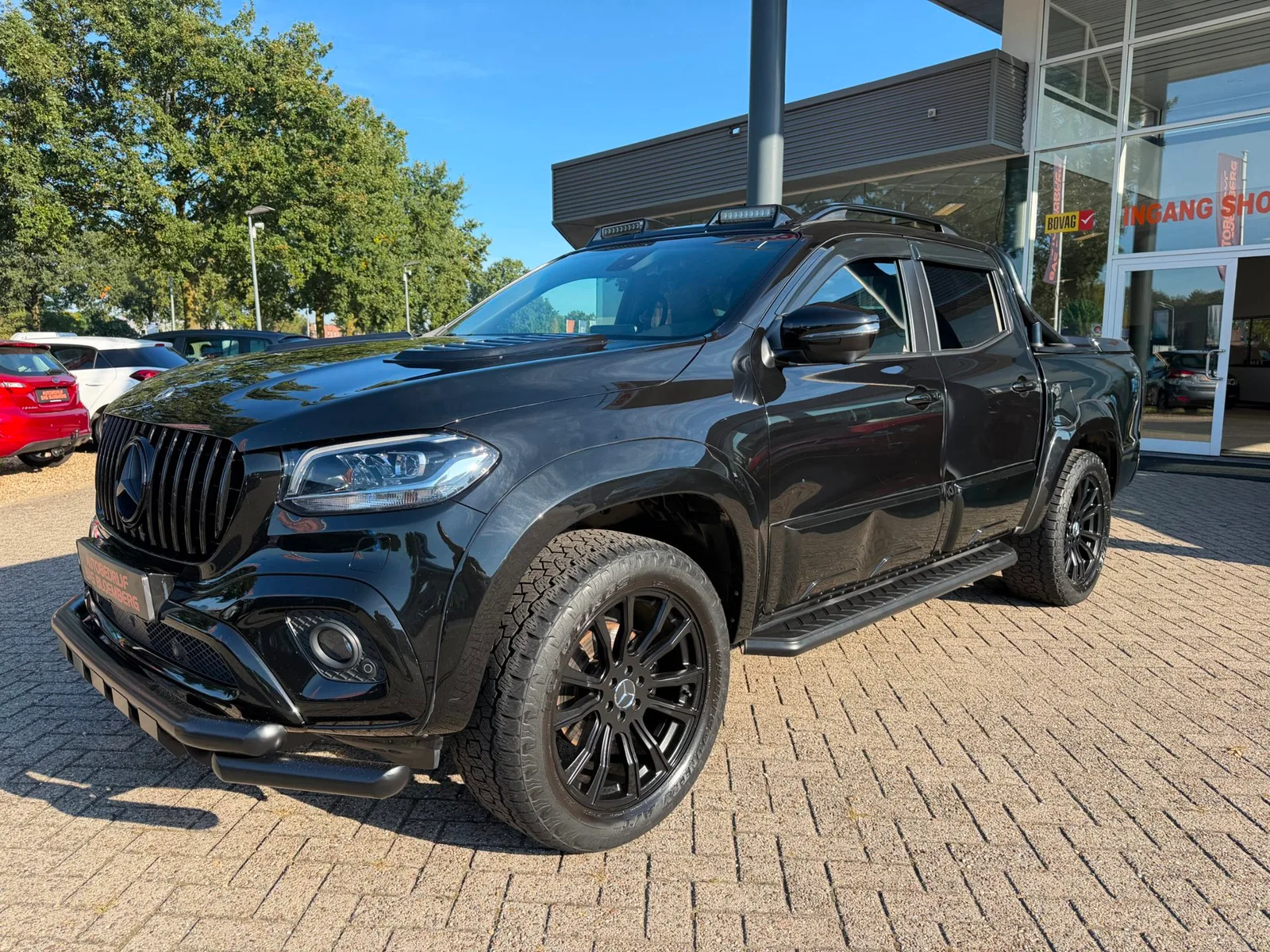 Mercedes-Benz X-Klasse (2020) — foto 1