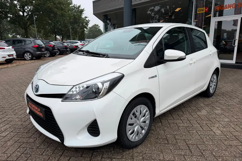 Toyota Yaris (2012)