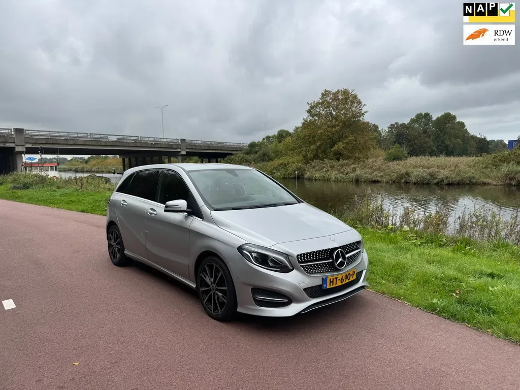 Mercedes-Benz B-Klasse (2016) — foto 1
