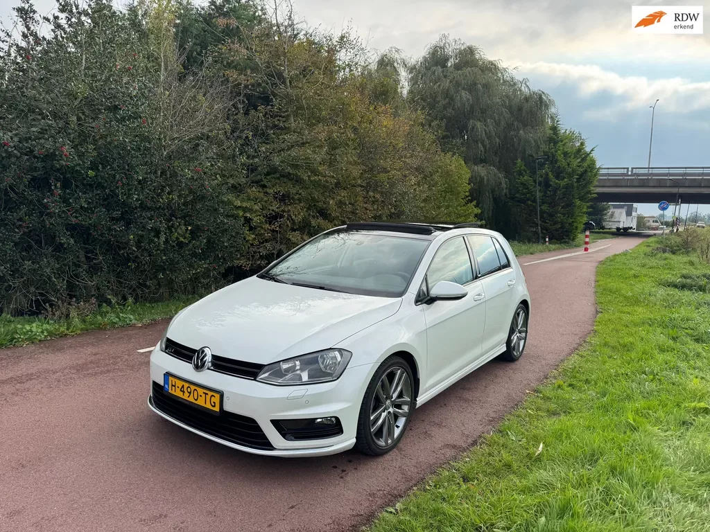 Volkswagen Golf (2016) — foto 1