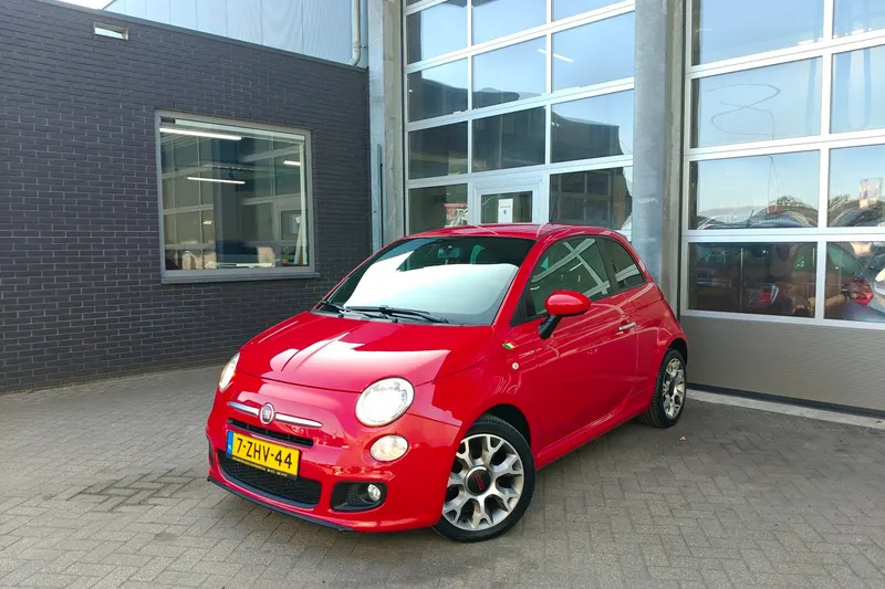 Fiat 500 (2015)
