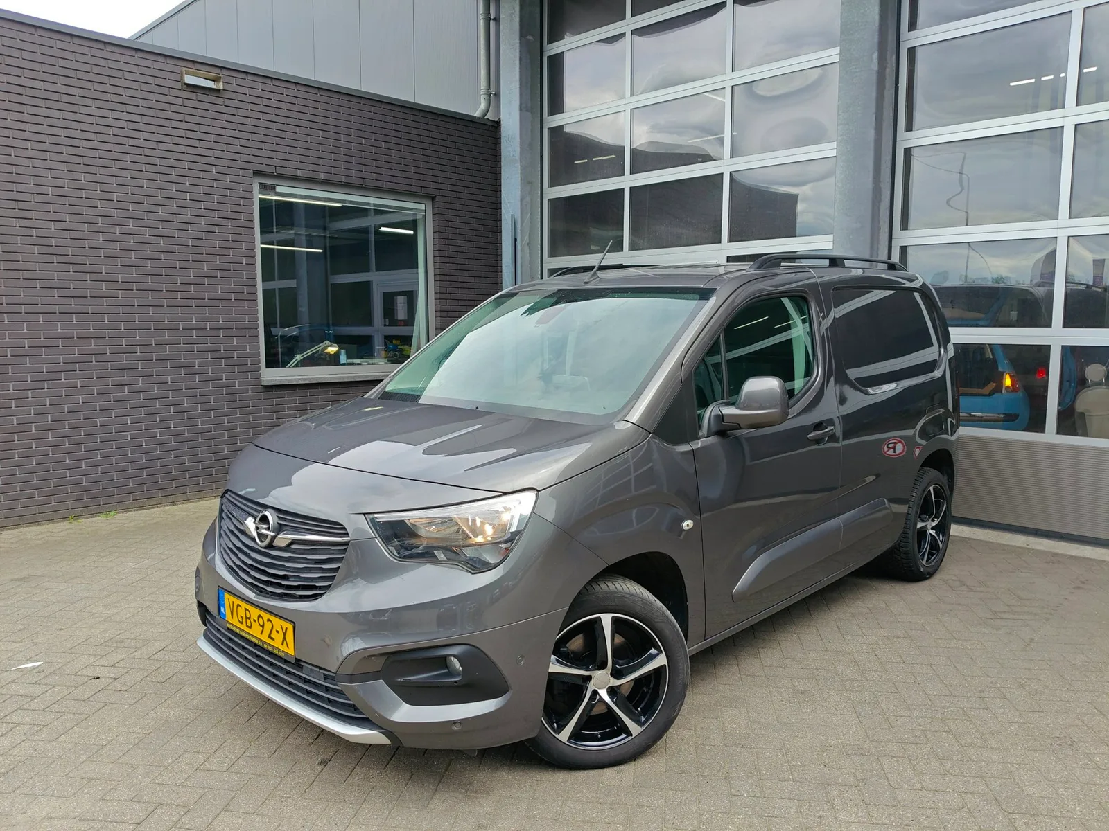 Opel Combo (2020) — foto 1