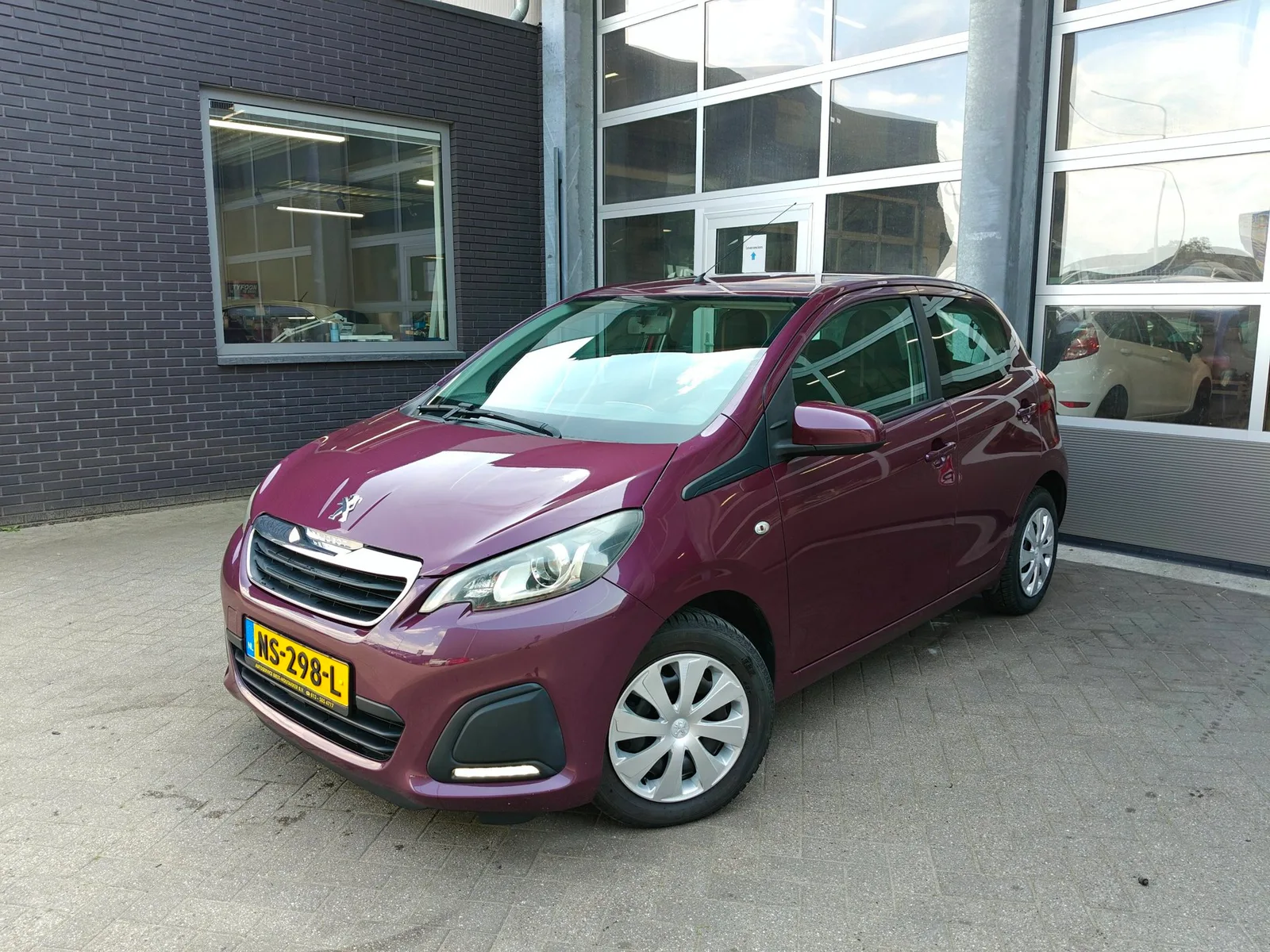 Peugeot 108 (2015) — foto 1