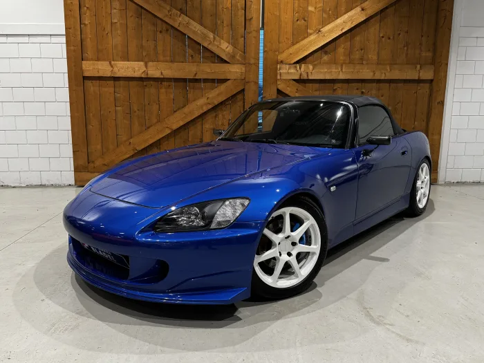 Honda S2000 (2001) — foto 1