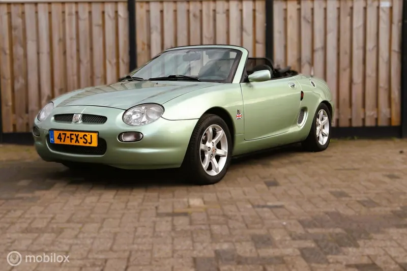 MG F (2000)