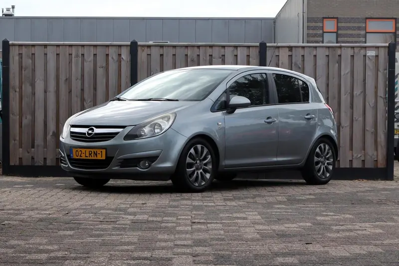 Opel Corsa (2010)