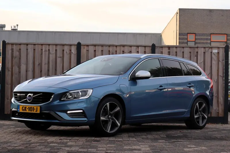 Volvo V60 (2015)