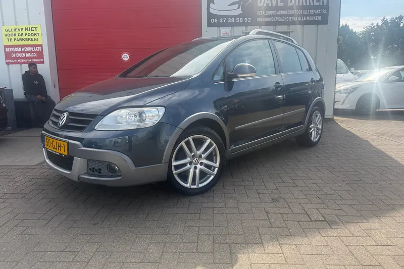 Volkswagen Golf (2008)