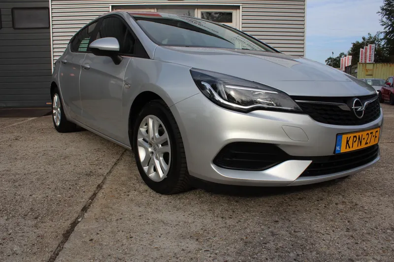 Opel Astra (2020)
