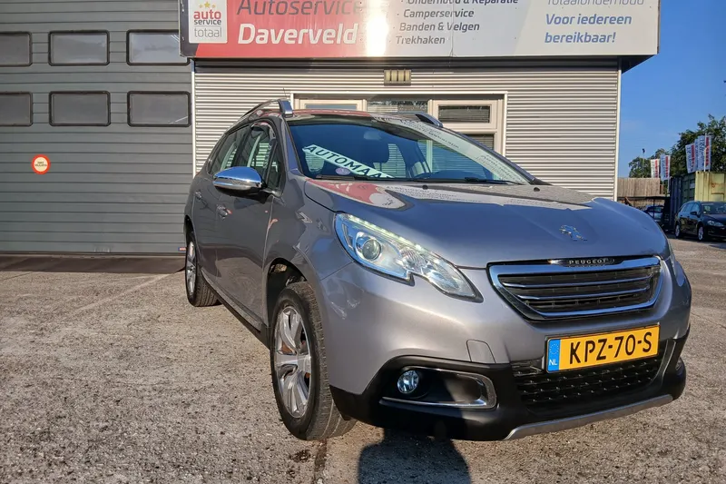 Peugeot 2008 (2015)