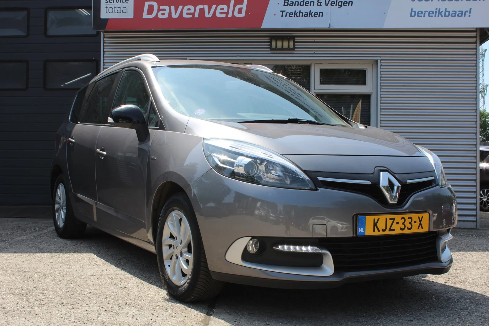 Renault Grand Scénic (2016) — foto 1